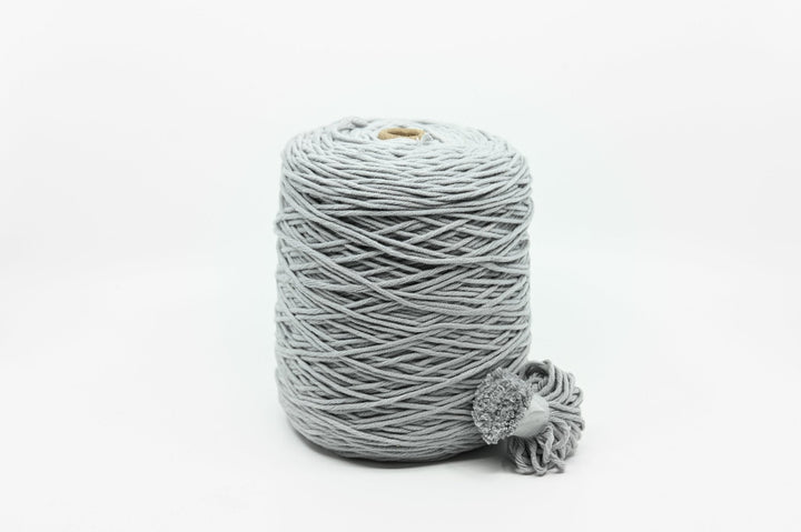 Acrylic Tufting Yarn 400g - Dust underneath your couch - Tuftinglove