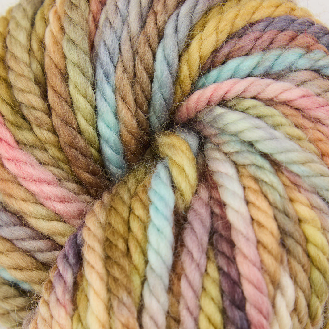 Punch Needle Yarn - Fine Yarn - Variegated Colors - 110g - Violet Jane - The Oxford Company