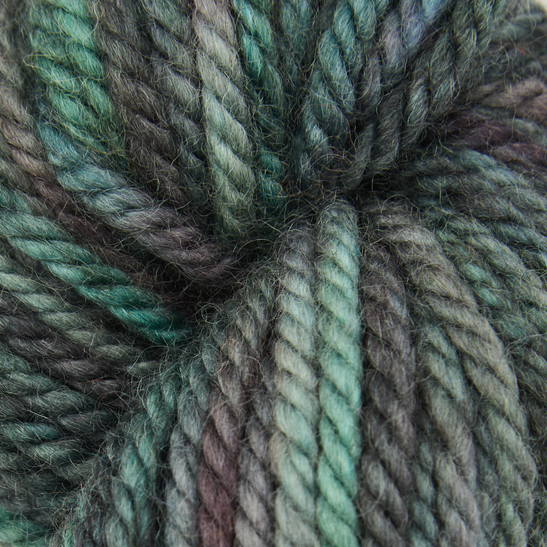 Punch Needle Yarn - Fine Yarn - Variegated Colors - 110g - Violet Jane - The Oxford Company