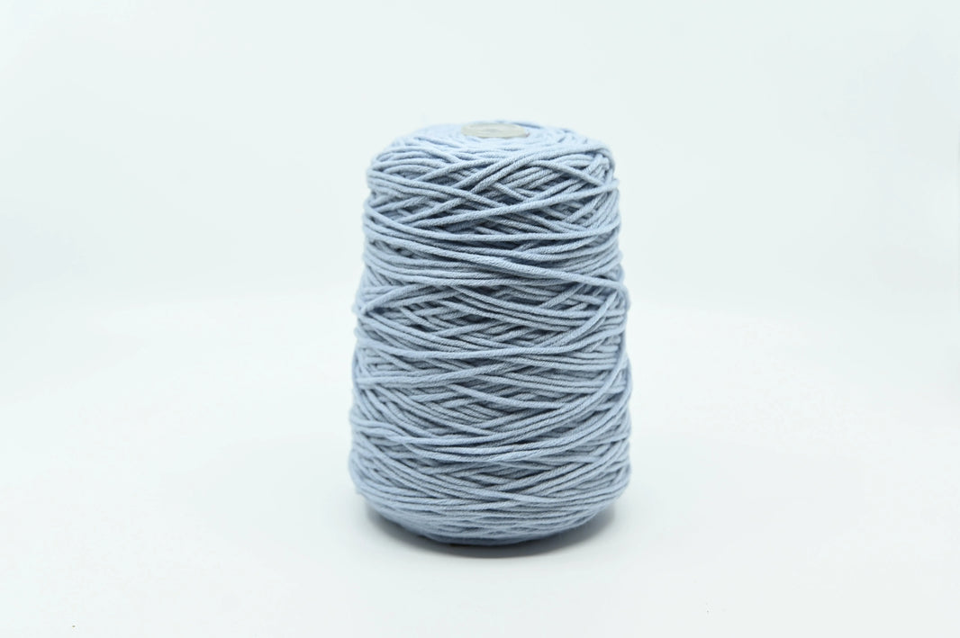 Acrylic Yarn - Tufting Yarn - on cone - 400g - Tuftinglove