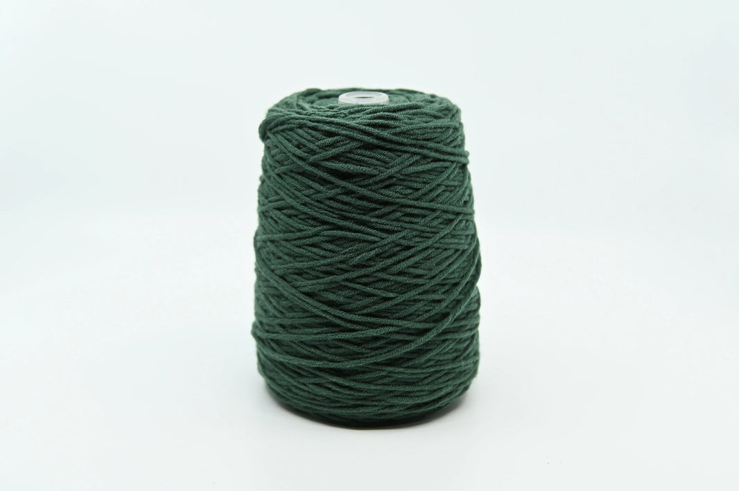 Acrylic Yarn - Tufting Yarn - on cone - 400g - Tuftinglove