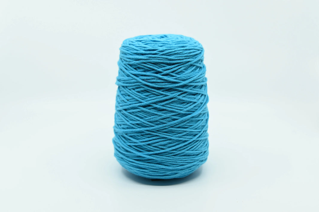 Acrylic Yarn - Tufting Yarn - on cone - 400g - Tuftinglove