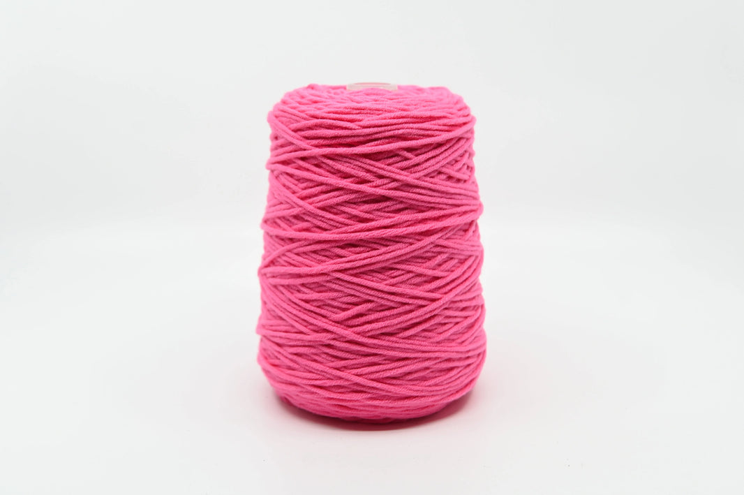 Acrylic Yarn - Tufting Yarn - on cone - 400g - Tuftinglove