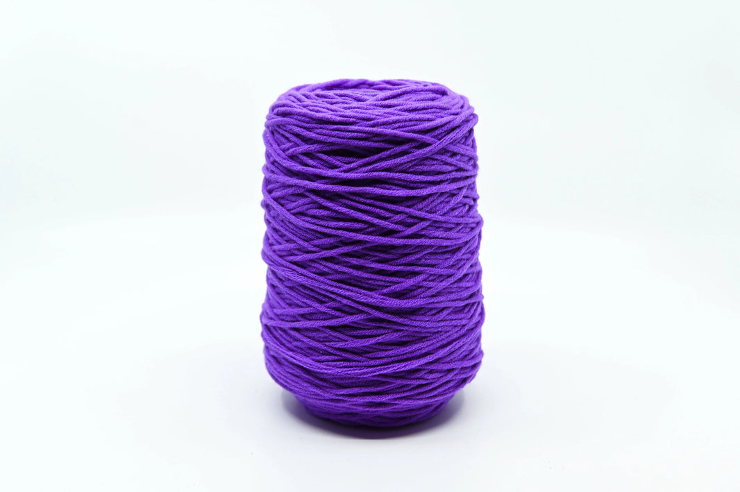 Acrylic Yarn - Tufting Yarn - on cone - 400g - Tuftinglove