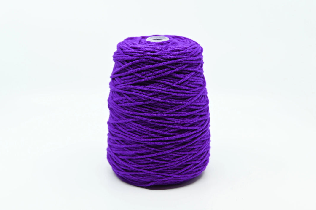 Acrylic Yarn - Tufting Yarn - on cone - 400g - Tuftinglove