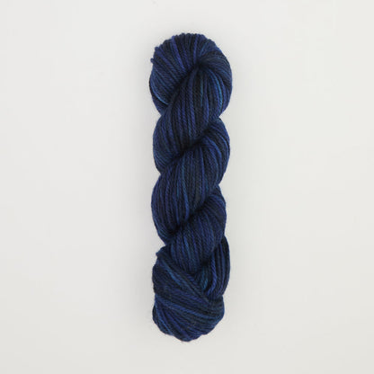 Punch Needle Garn - Fine Yarn - Farbverlauf - 110g - Violet Jane - The Oxford Company