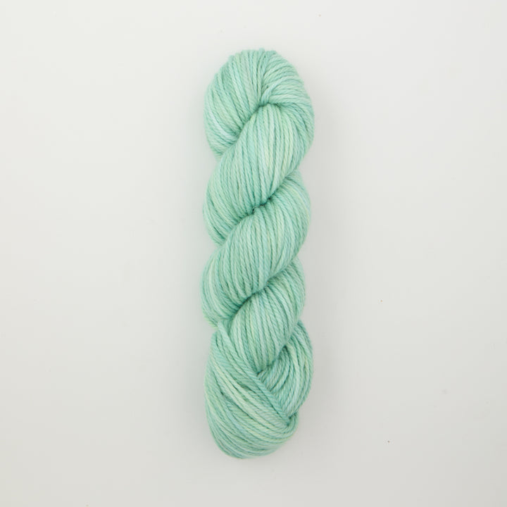 Punch Needle Yarn - Fine Yarn - Variegated Colors - 110g - Violet Jane - The Oxford Company