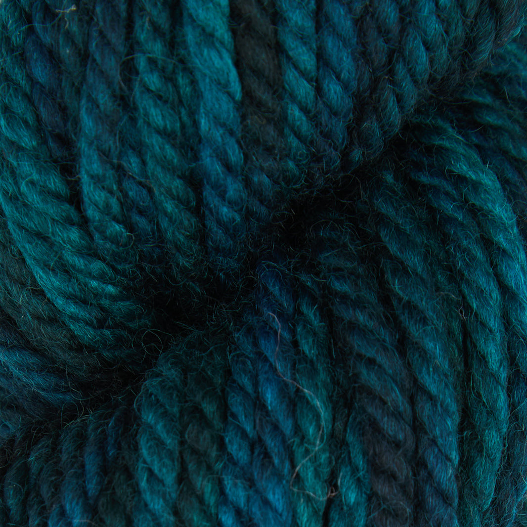 Punch Needle Yarn - Fine Yarn - Variegated Colors - 110g - Violet Jane - The Oxford Company