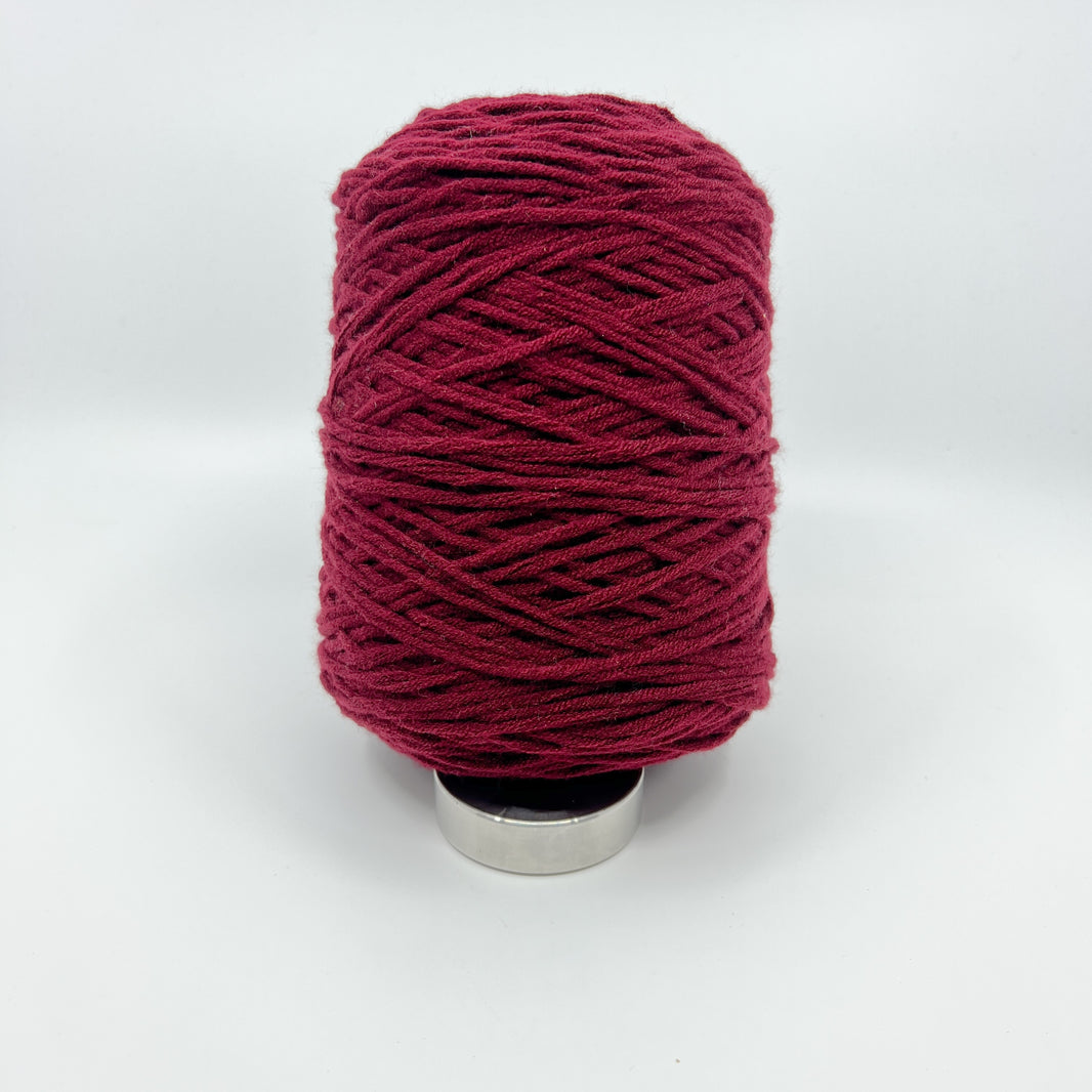 Acrylic Yarn - Tufting Yarn - on cone - 400g - Tuftinglove