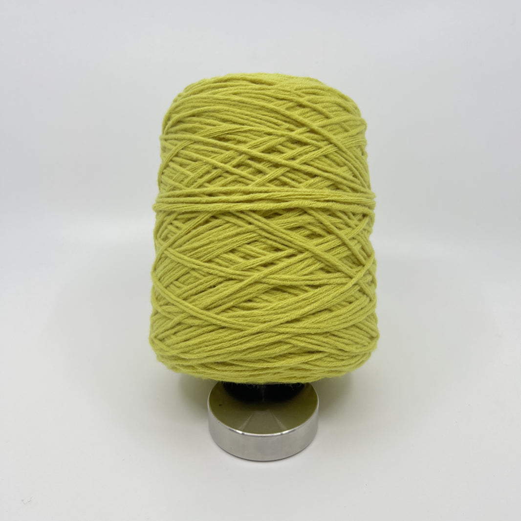 Acrylic Yarn - Tufting Yarn - on cone - 400g - Tuftinglove