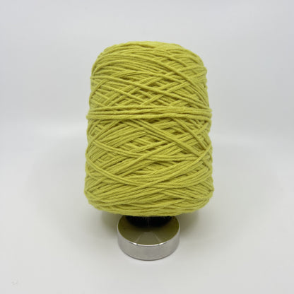 Acrylic Yarn - Tufting Yarn - on cone - 400g - Tuftinglove