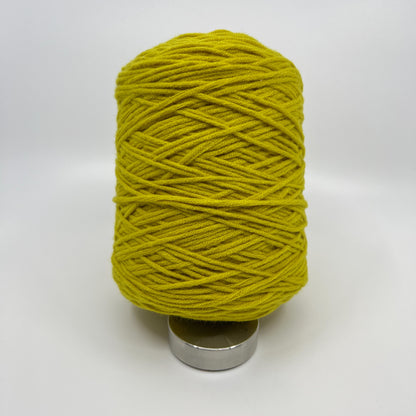 Acrylic Yarn - Tufting Yarn - on cone - 400g - Tuftinglove