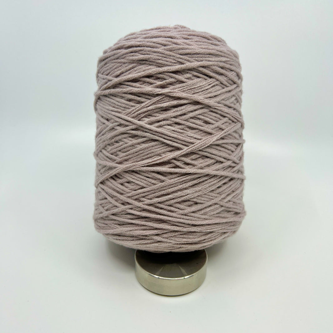 Acrylic Yarn - Tufting Yarn - on cone - 400g - Tuftinglove