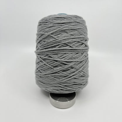 Acrylic Yarn - Tufting Yarn - on cone - 400g - Tuftinglove