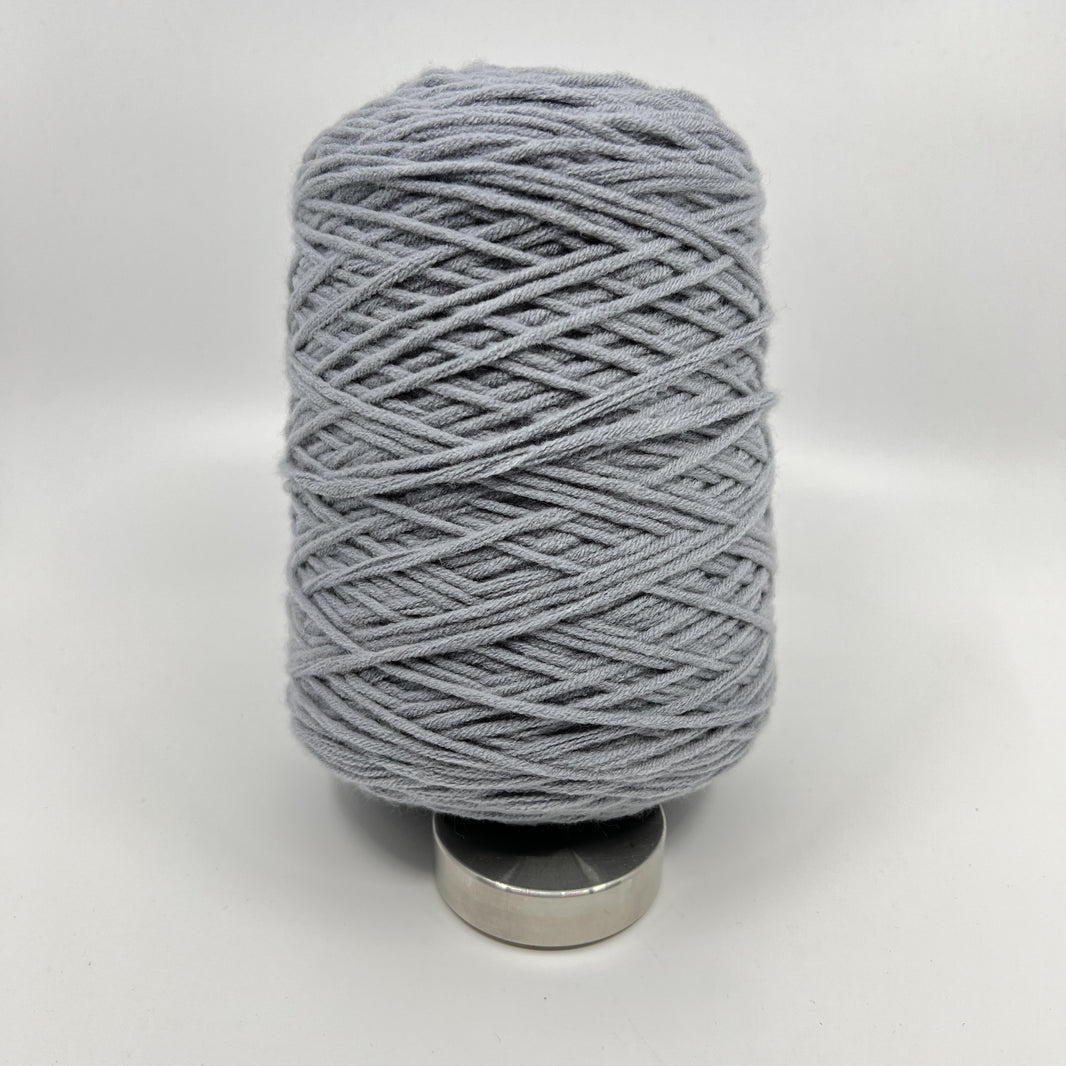 Acrylic Yarn - Tufting Yarn - on cone - 400g - Tuftinglove