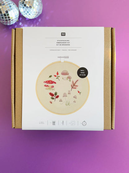 Stickset - Pilzkranz - vorgezeichnet - Ø 15cm - Rico Design