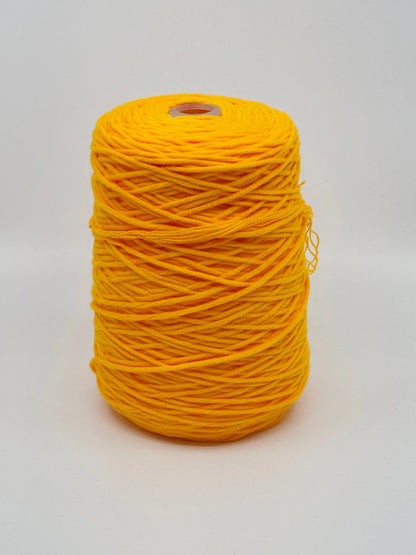 Acrylic Yarn - Tufting Yarn - on cone - 400g - Tuftinglove