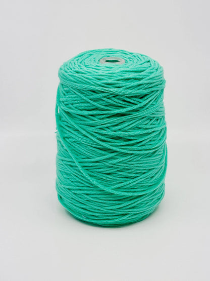 Acrylic Yarn - Tufting Yarn - on cone - 400g - Tuftinglove
