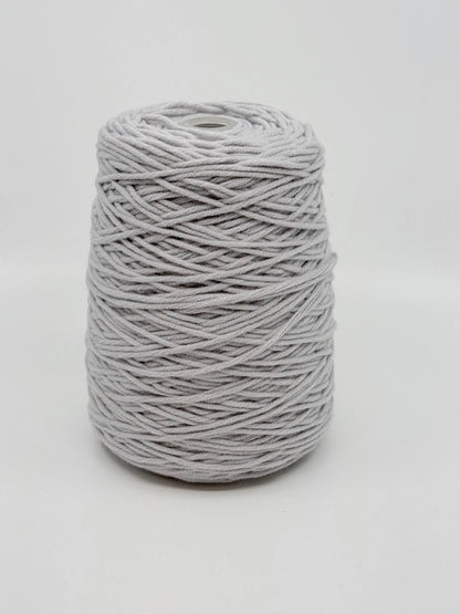Acrylic Yarn - Tufting Yarn - on cone - 400g - Tuftinglove