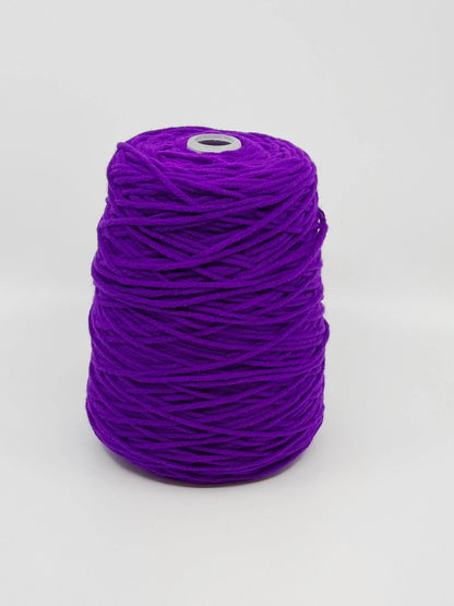 Acrylic Yarn - Tufting Yarn - on cone - 400g - Tuftinglove