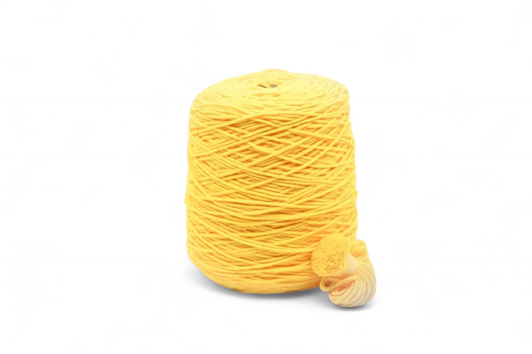 Acrylic Yarn - Tufting Yarn - on cone - 400g - Tuftinglove