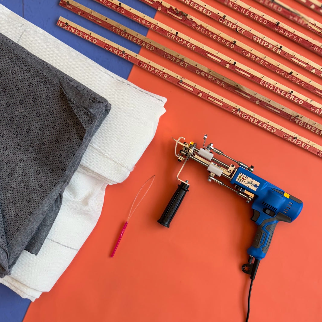 Tufting Starter Basic Set – AK-V Cut Pile Tufting Machine - Carpet Grippers - Premium Tufting Cloth & Felt