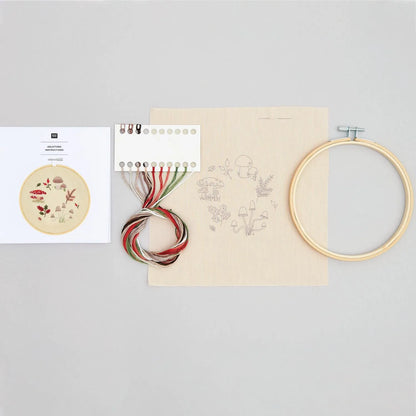 Stickset - Pilzkranz - vorgezeichnet - Ø 15cm - Rico Design