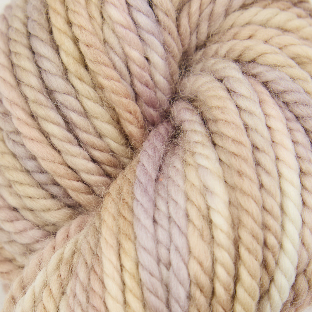 Punch Needle Yarn - Fine Yarn - Variegated Colors - 110g - Violet Jane - The Oxford Company