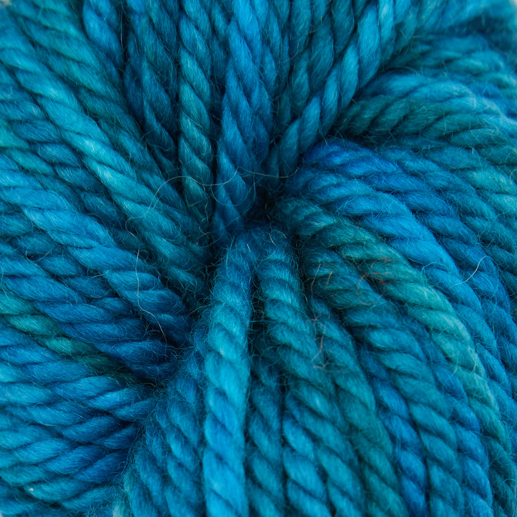 Punch Needle Yarn - Fine Yarn - Variegated Colors - 110g - Violet Jane - The Oxford Company