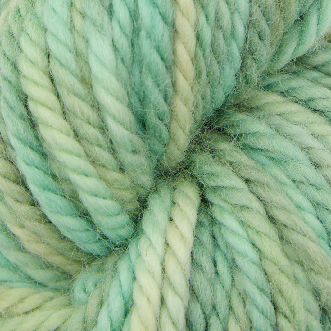 Punch Needle Yarn - Fine Yarn - Variegated Colors - 110g - Violet Jane - The Oxford Company