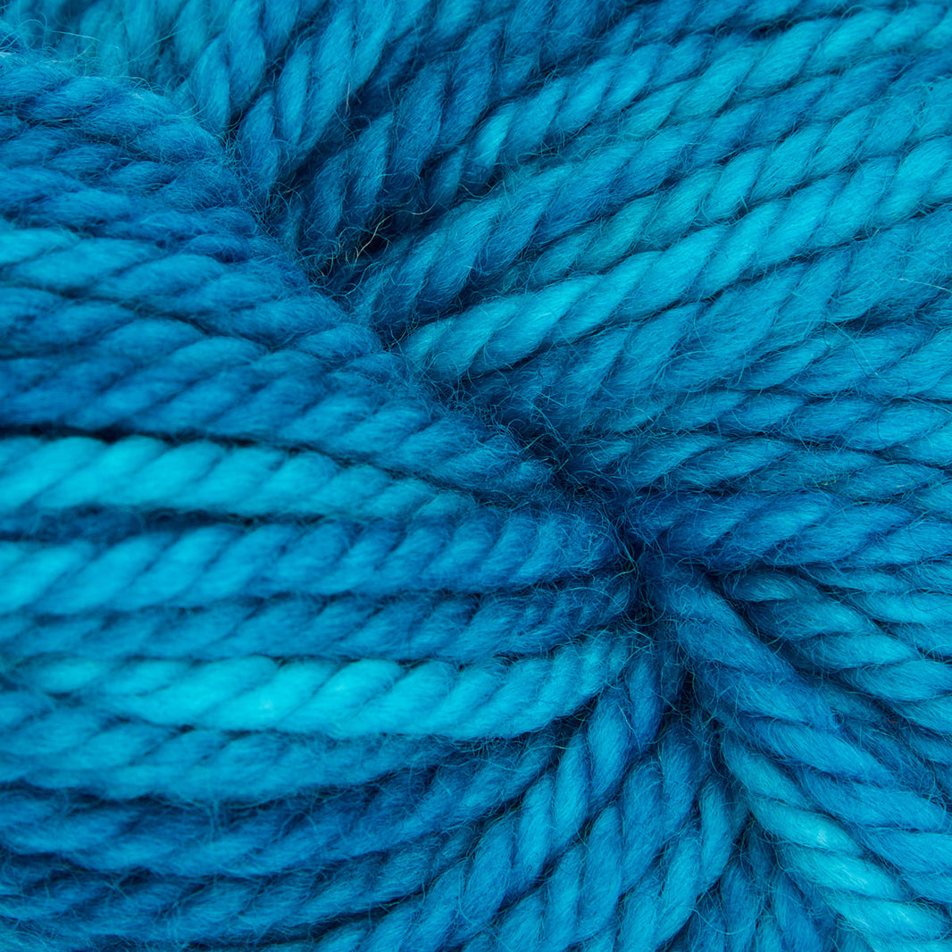 Punch Needle Yarn - Fine Yarn - Variegated Colors - 110g - Violet Jane - The Oxford Company