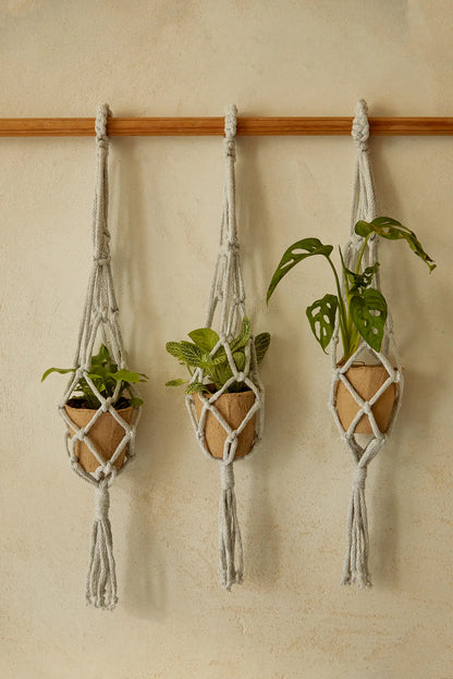 Makramee-Set Plant Hanger - 3 hanger - Mindful Making - DMC