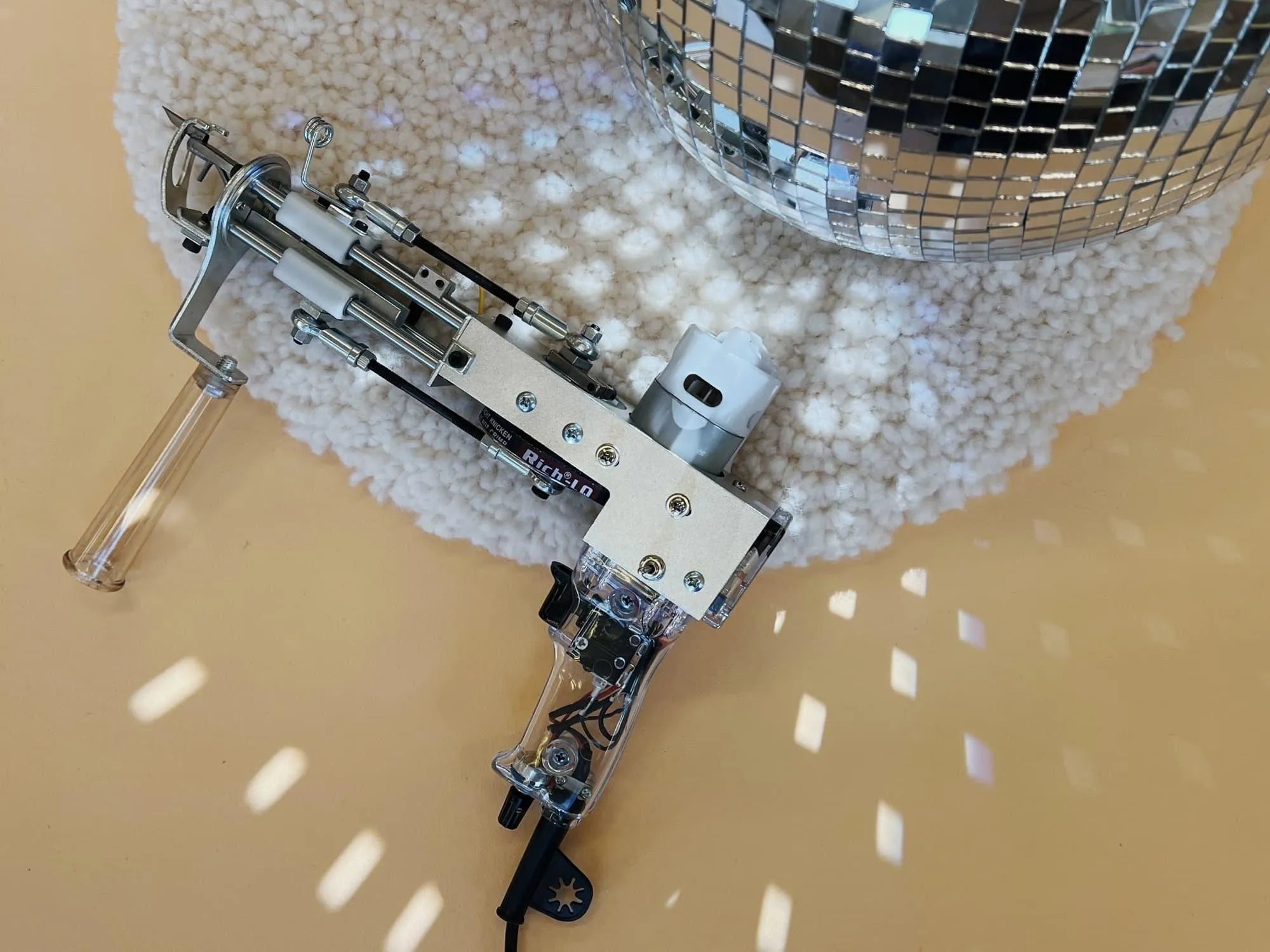 AKII Loop Pile Tufting Machine Shipping from CH