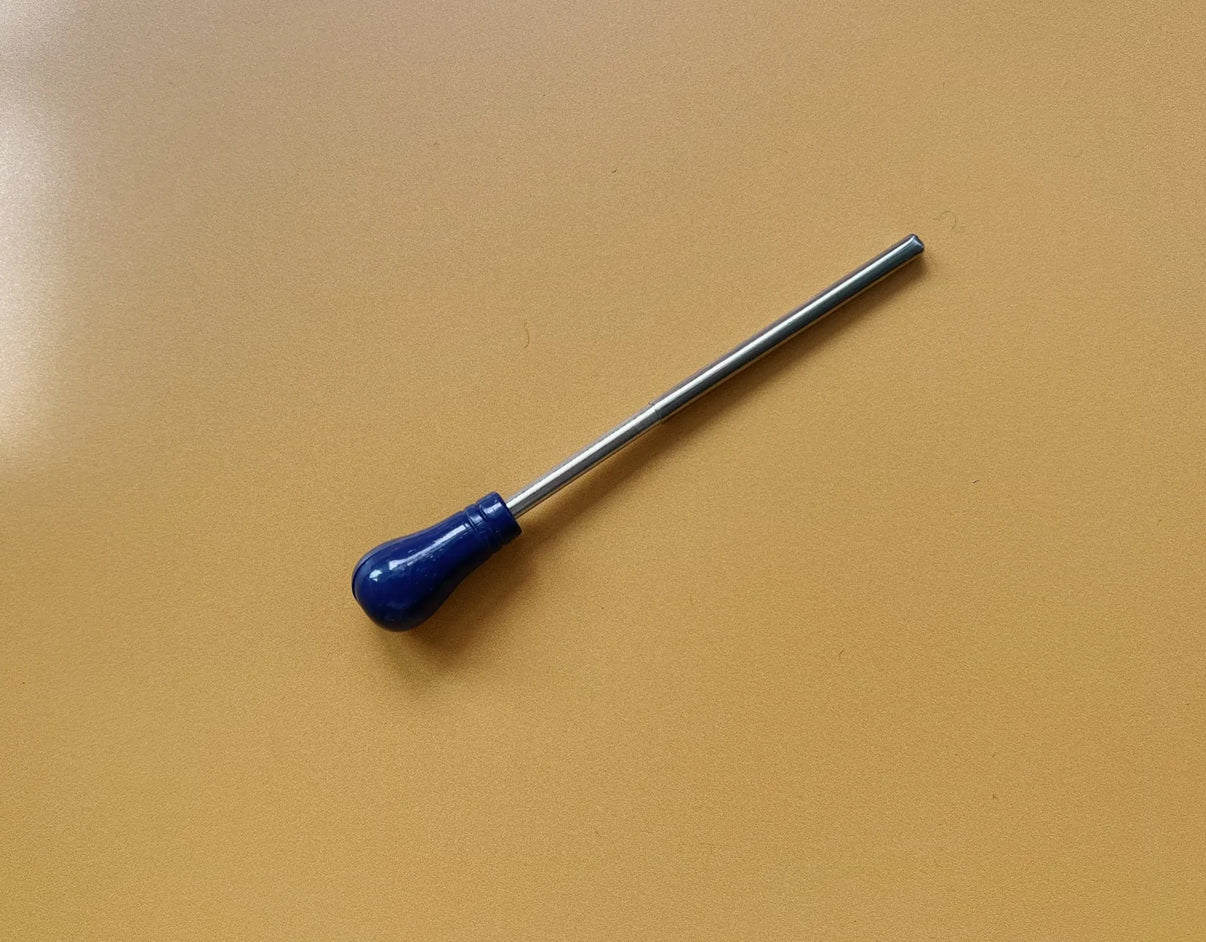 Prym Awl with point protector - - Tuftinglove