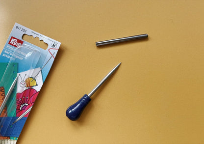 Prym Awl with point protector - - Tuftinglove