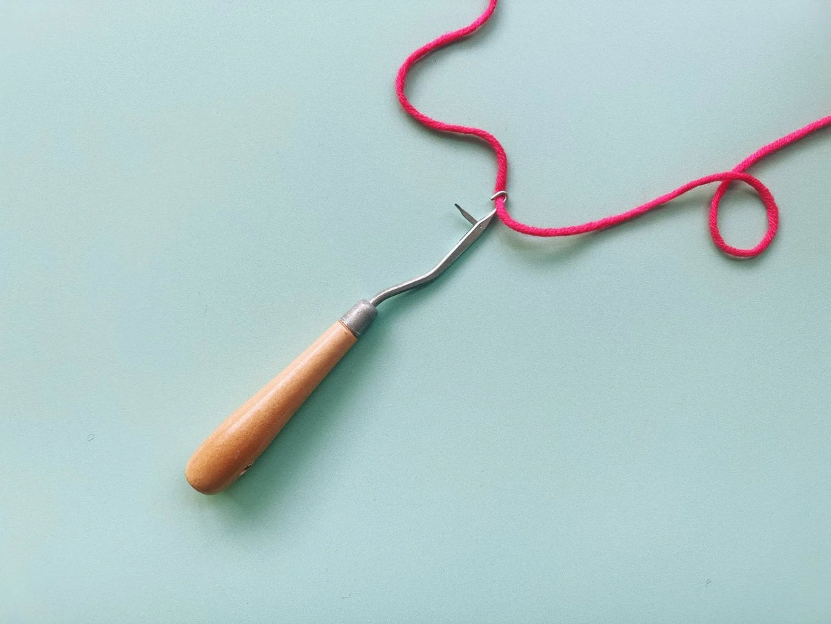 Prym Latch hook for rugs, smyrna - - Tuftinglove